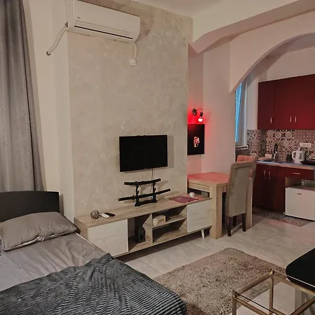 Bad Paradise Apartment Belgrade